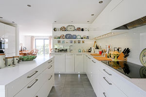 Kitchen- click for photo gallery